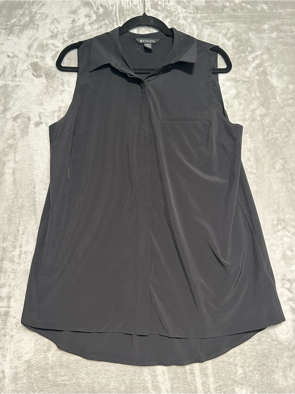 Athleta Urbanite Tank Top Women’s Large Black Button Down Collared